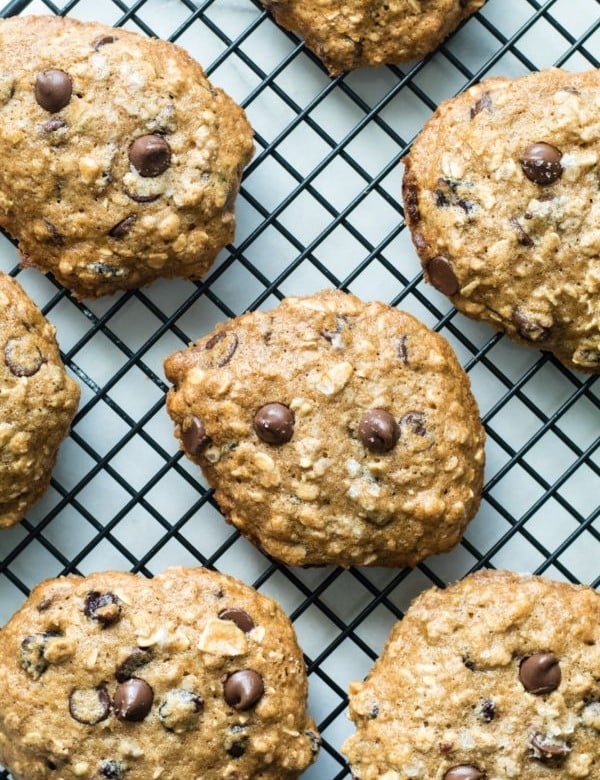 Chocolate Chip Muesli Cookies - for breakfast or for dessert, it's up to you! #cookies #chocolatechips #krollskorner #dessert