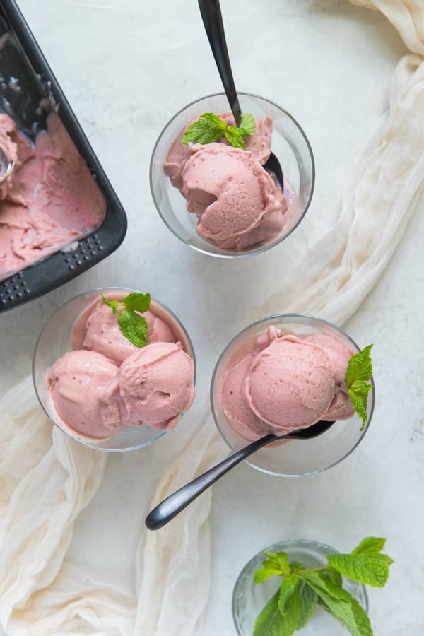 A bowl of pomegranate nice cream