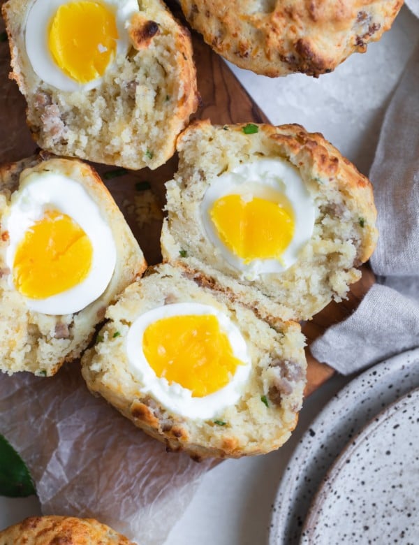 an egg in the center of a muffin