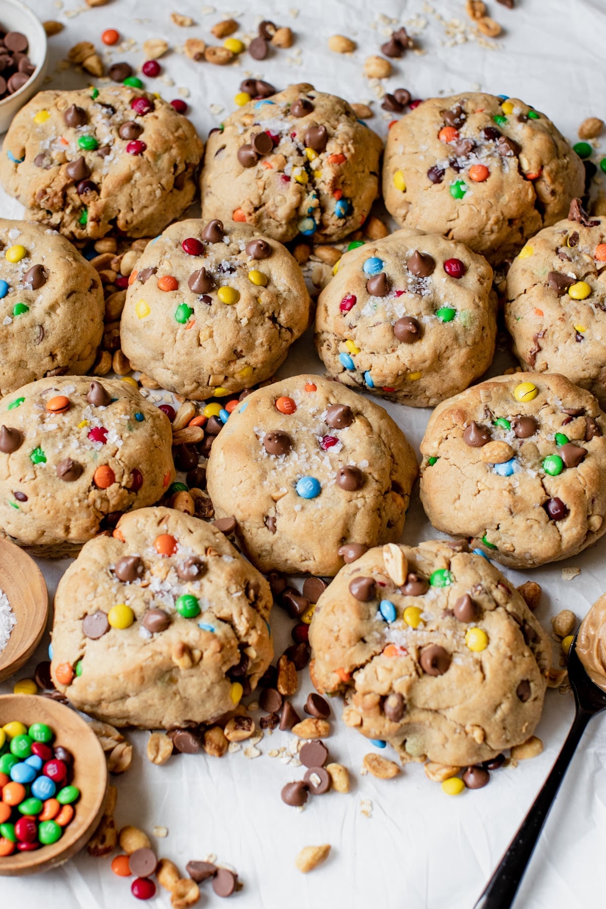 peanut butter cookies made with m&ms and chocolate