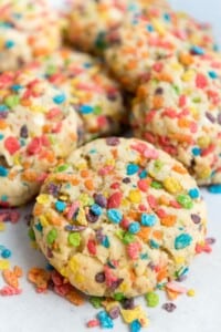 Fruity Pebbles Cookie.jpg