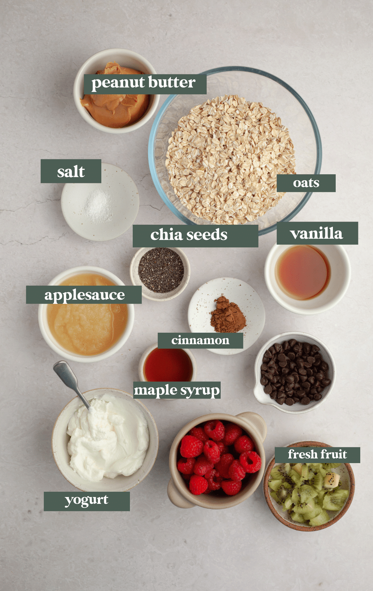ingredients to make baked oats in small glass dishes.