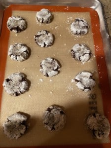 Double-Chocolate-Crinkle-Cookies