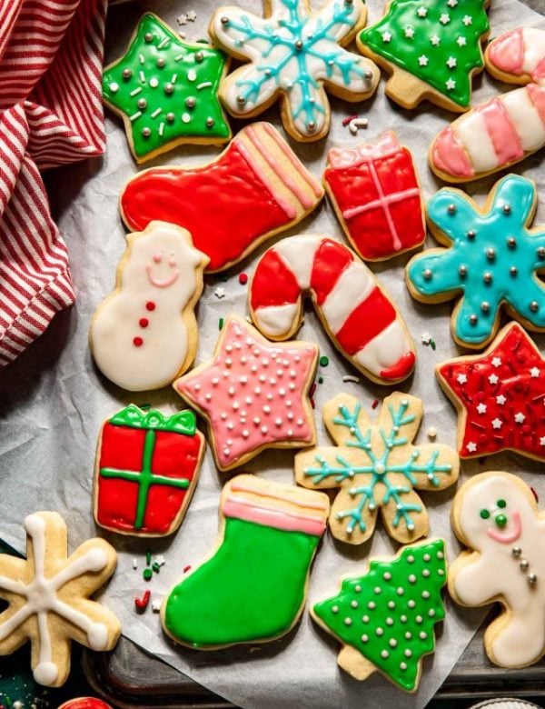 cropped-Cutout-Sugar-Cookies_LowRes-022.jpg